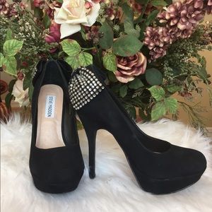 ⛔️SOLD⛔️ Sexy Steve Madden Platform Pumps